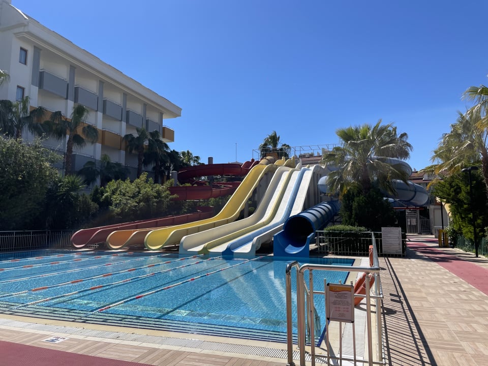 Pool Hane Family Resort