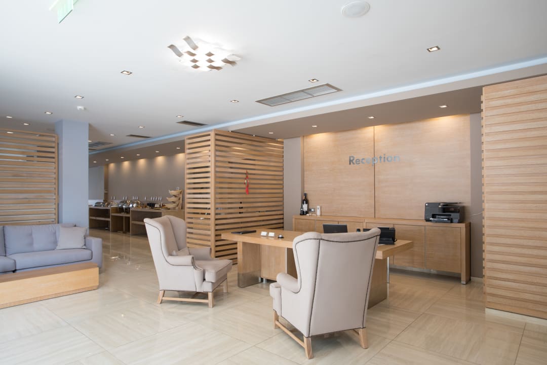 Lobby Aqua Oliva Resort - Across Hotels & Resorts