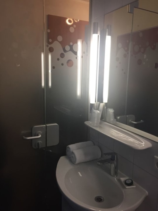 Zimmer Victory Gästehaus an der Therme Erding