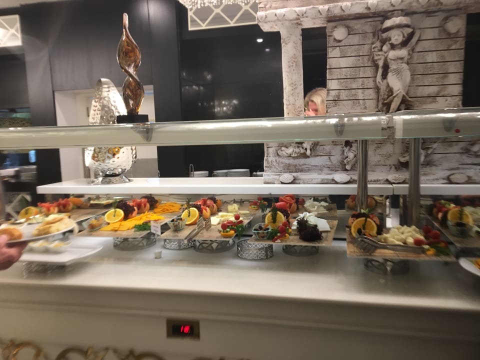 Gastro Side Royal Palace Hotel & Spa