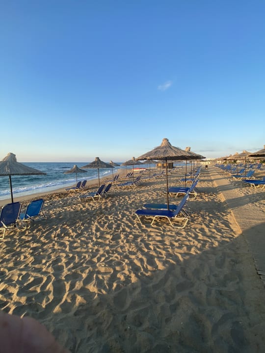 Strand Anissa Beach & Village