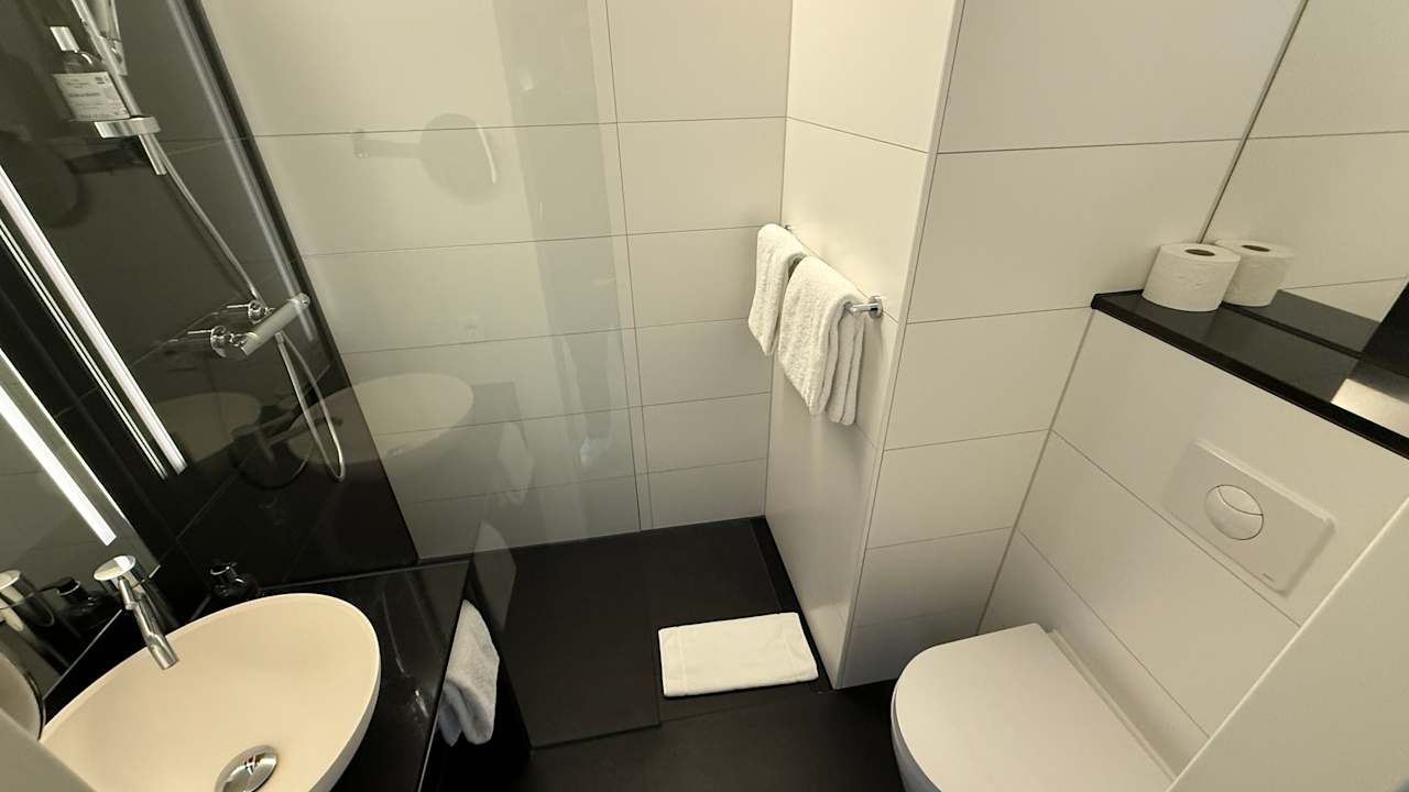 Zimmer Motel One Würzburg