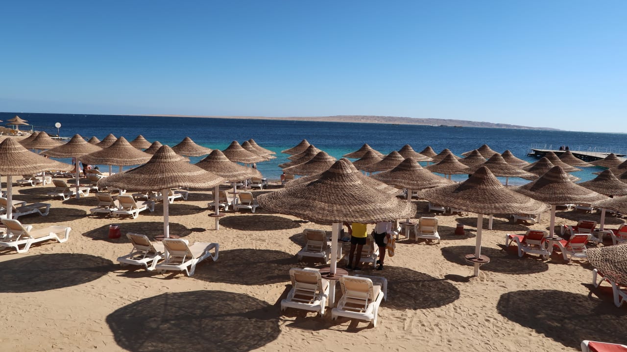 Strand Moreno Horizon Spa & Resort