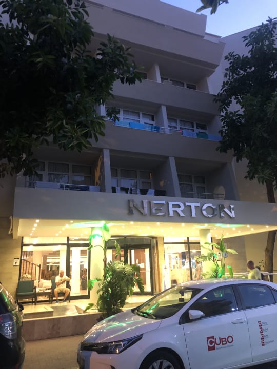 Lobby Nerton Hotel - Erwachsenenhotel ab 16 Jahren