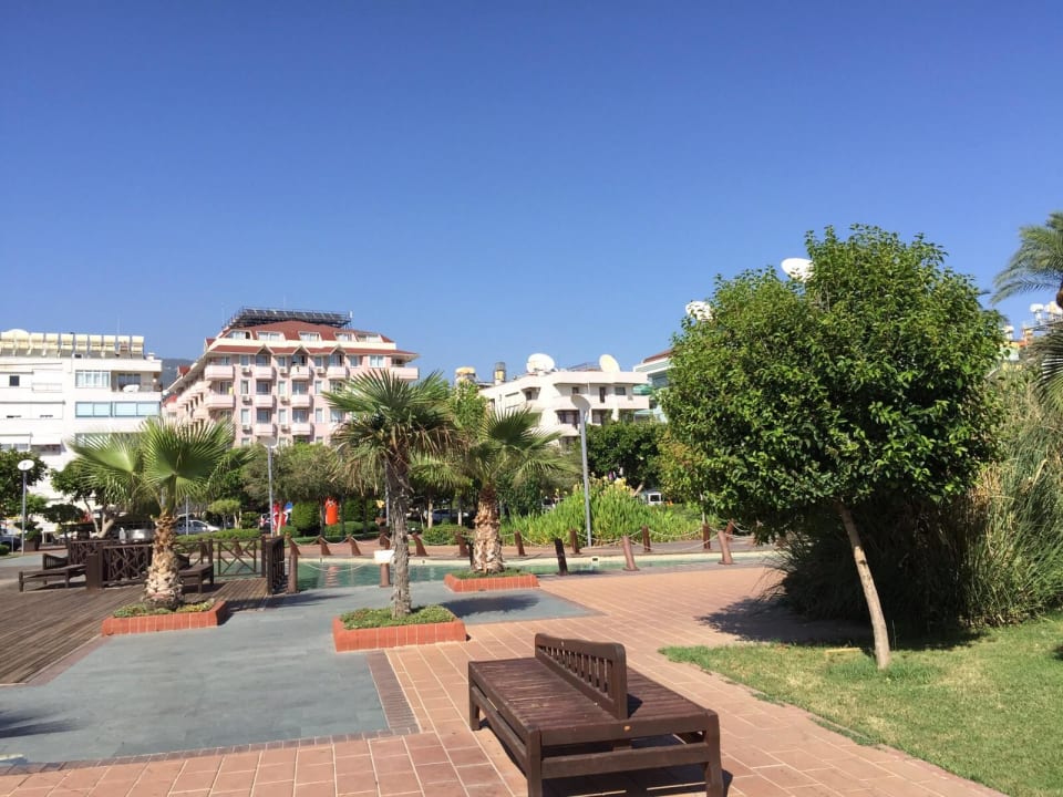 Parkanlage Gardenia Hotel