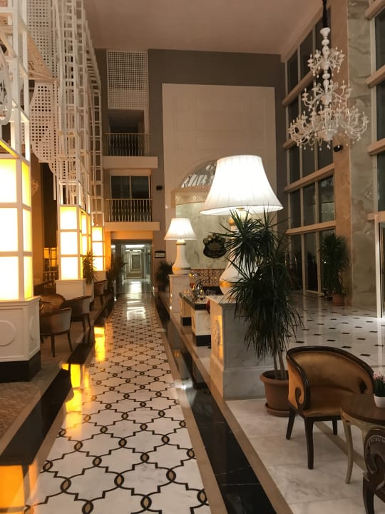 Außenansicht Well Palace Side