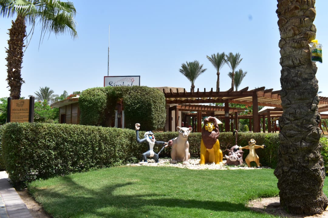 Gartenanlage Steigenberger ALDAU Beach Hotel