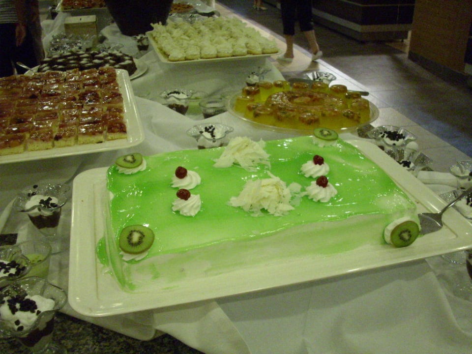 Nachtisch Hane Family Resort