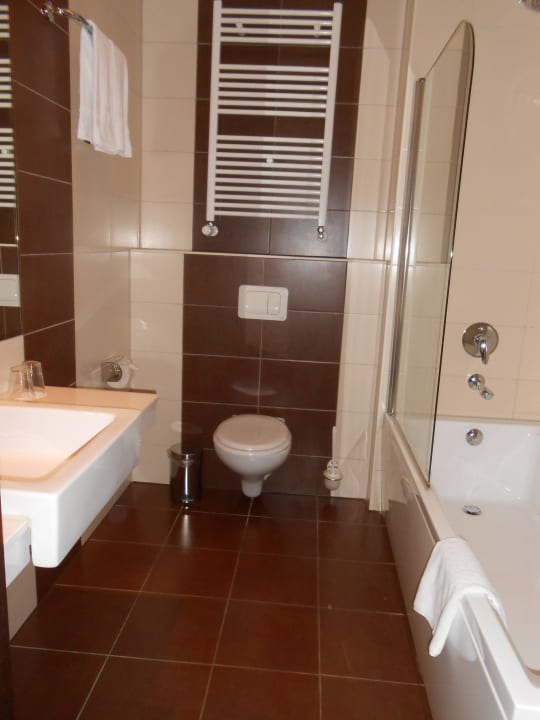 Badezimmer Grand Palace Hotel Hannover