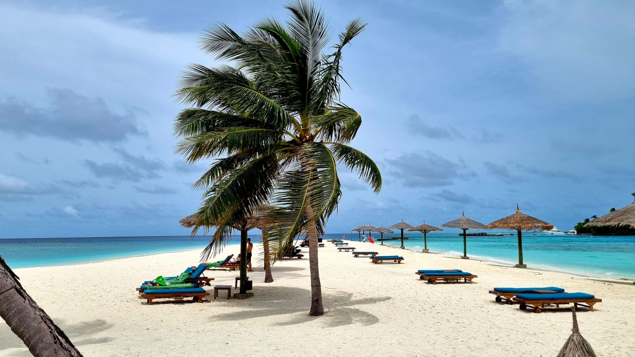 Strand Veligandu Maldives Resort Island