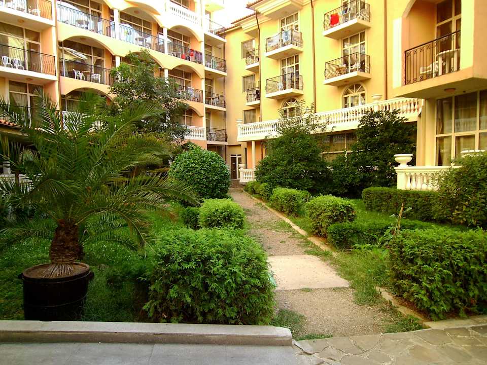 Eingang Royal Park Royal Park Hotel & Aqua park