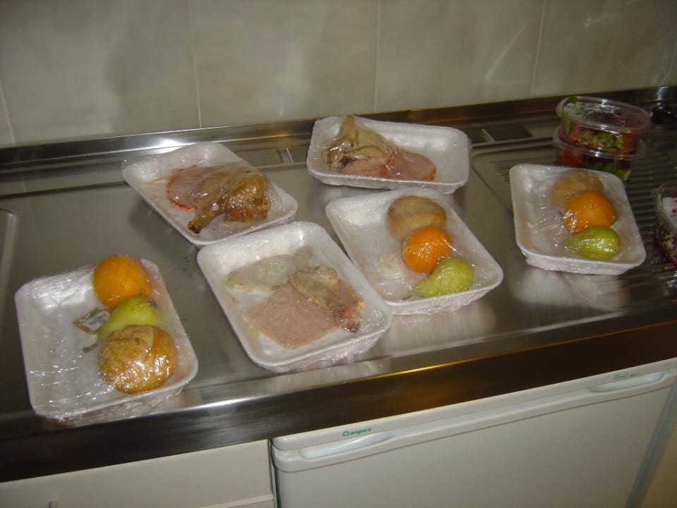 Imbiss Protur Turo Pins Hotel