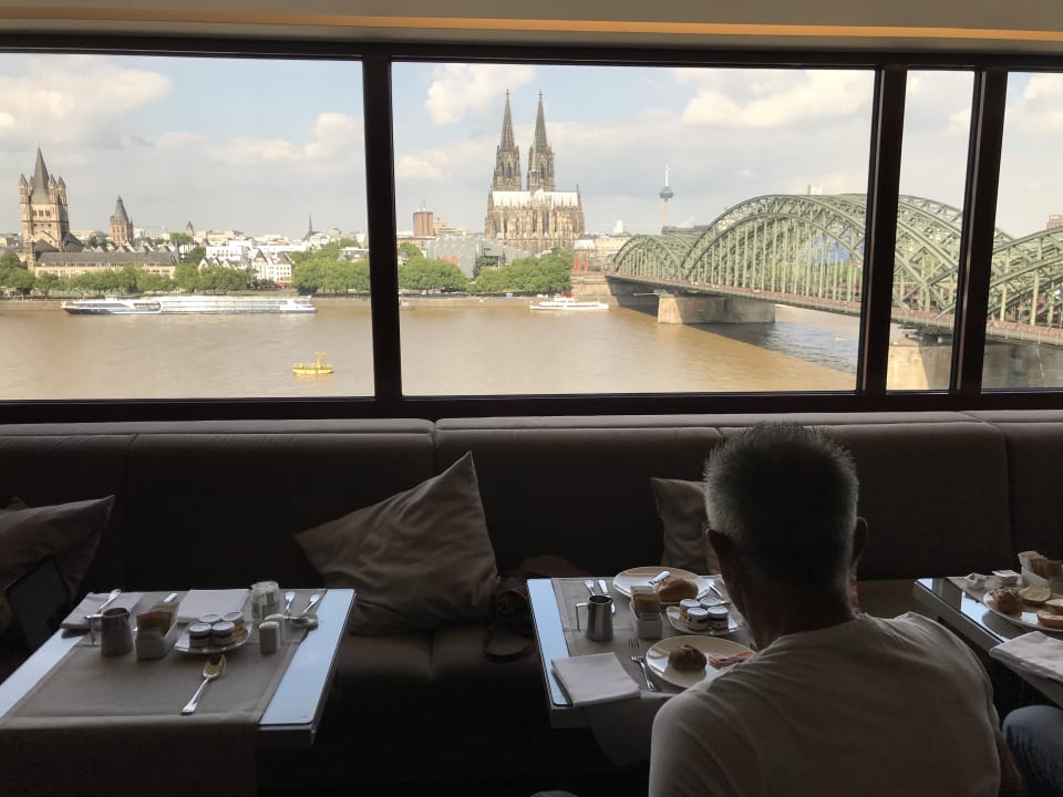 Ausblick Hyatt Regency Köln