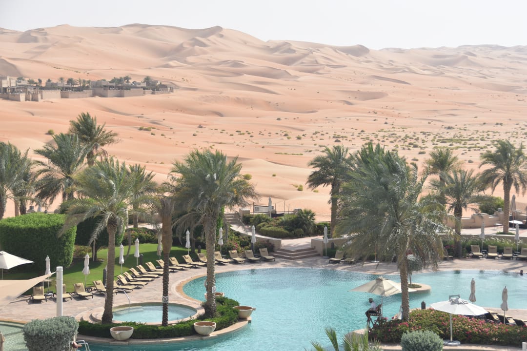 Pool Qasr Al Sarab Desert Resort by Anantara