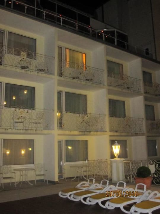 Aussenansicht von zweiter Etage Rugard Thermal Strandhotel