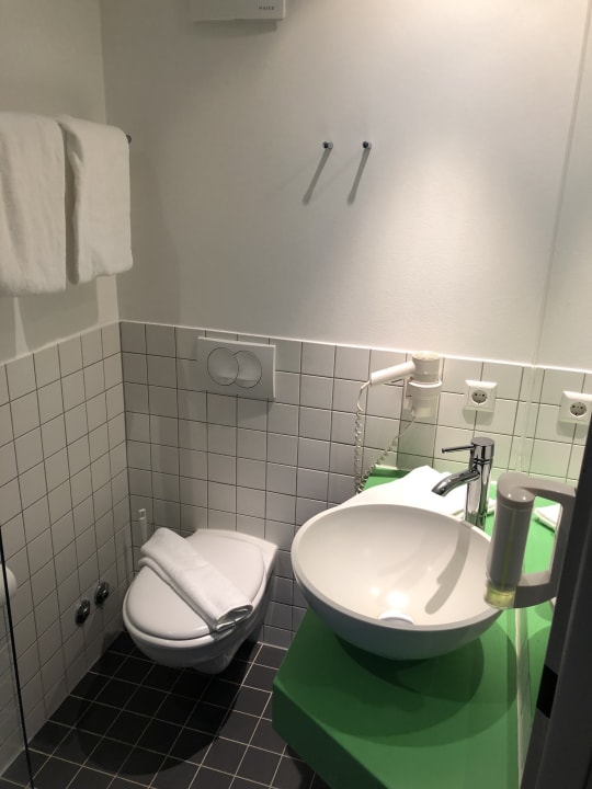 Zimmer B&B HOTEL Salzburg-Süd