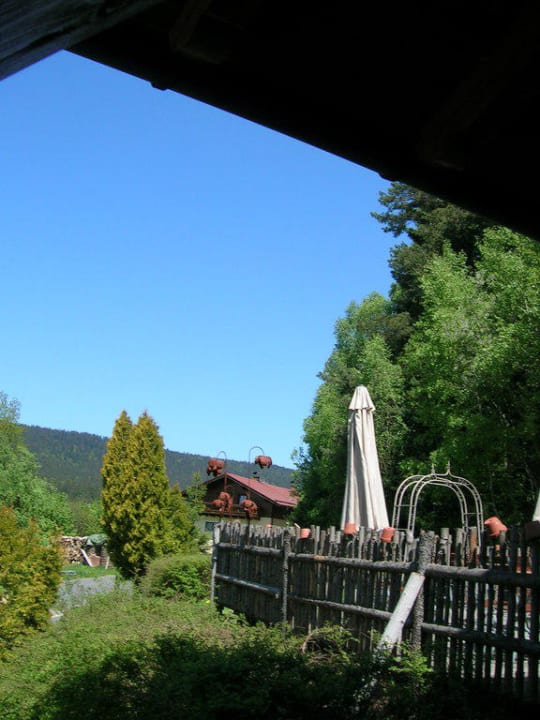 Blick auf die Terrasse Pension Blaslhöhe
