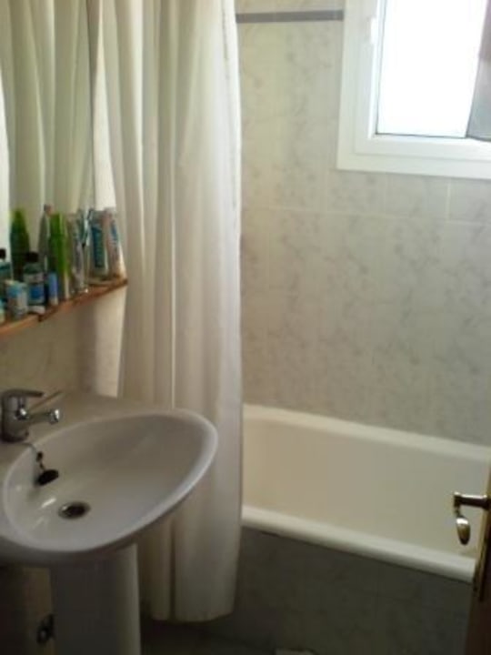 Bad Zimmer 305 Hotel Don Miguel