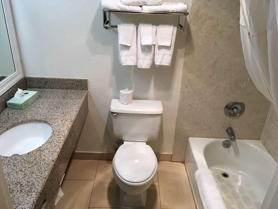 Badezimmer Ramada Arcata