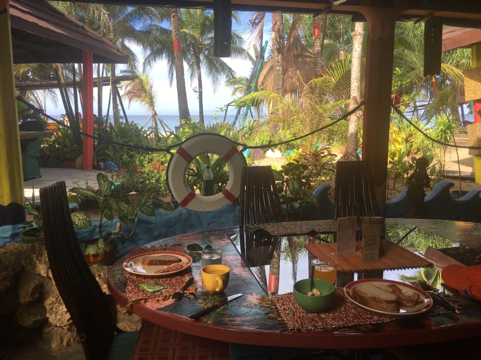 Gastro Takatuka Beach Resort