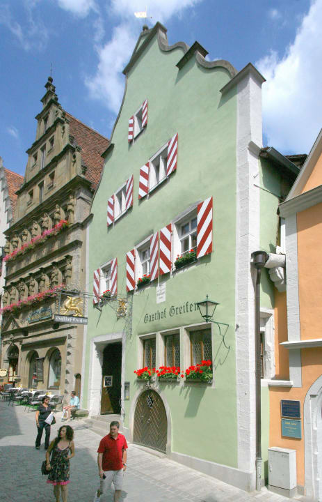 Front Hotel Gasthof Goldener Greifen