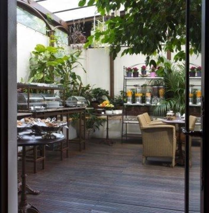 Patio Best Western Premier Trocadéro La Tour