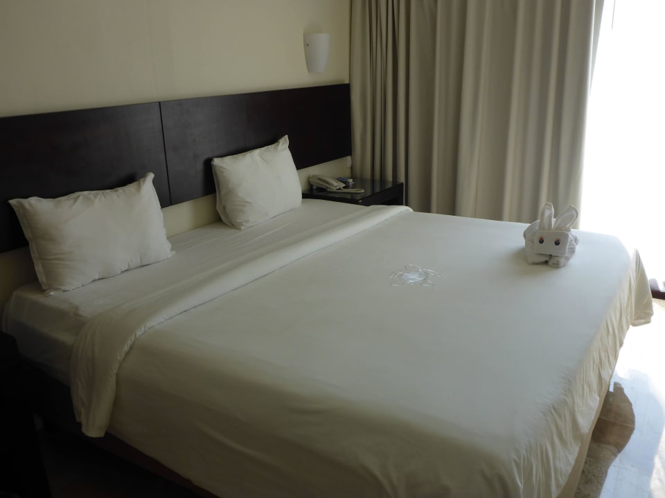 Riesen Bett Akumal Bay Beach & Wellness Resort