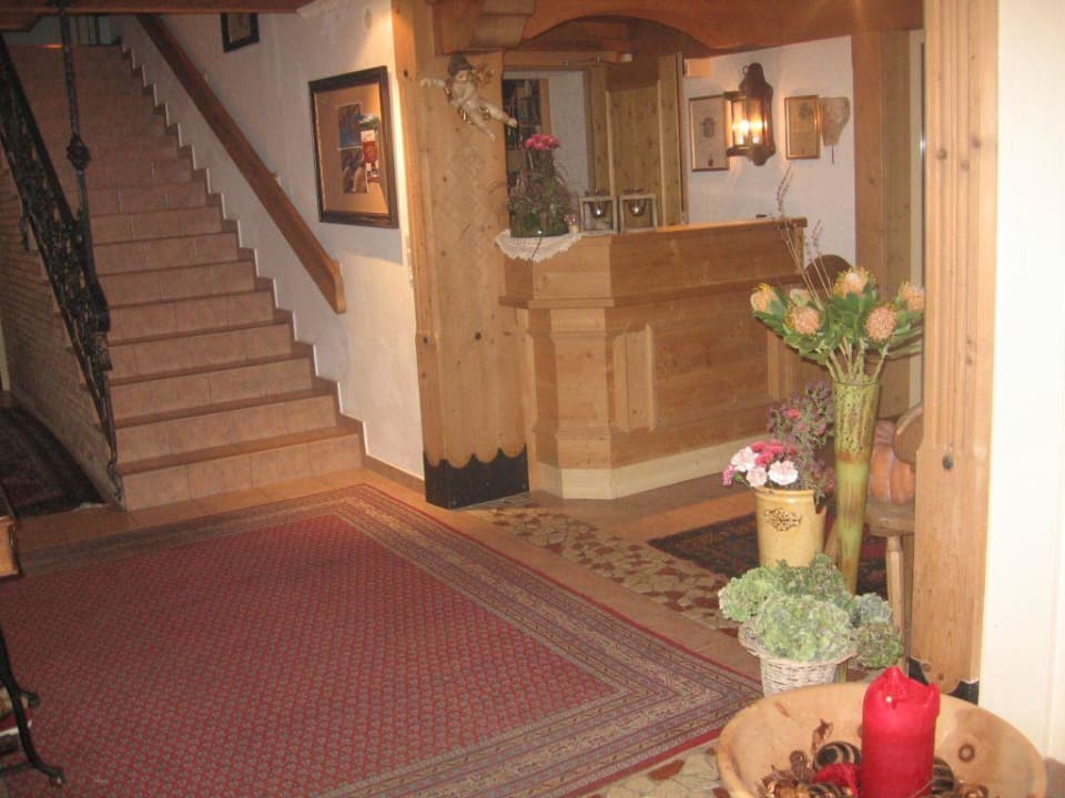 Rezeption Hotel Almhof Roswitha