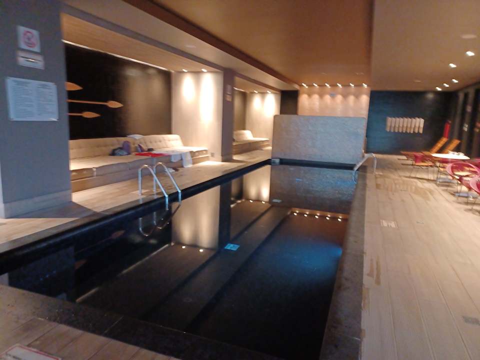 Pool Hilton Bogota Corferias