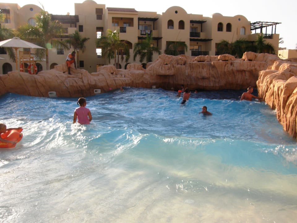 Basen z falami Stella Garden Resort & Spa, Makadi Bay