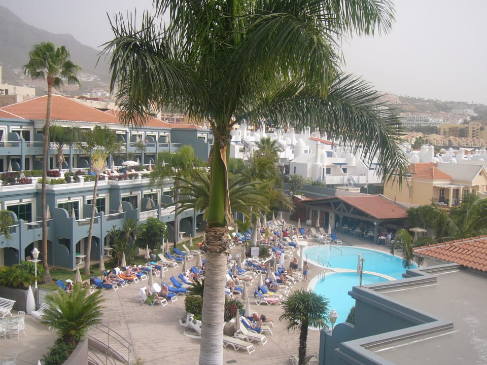 Blick vom neuen Dachpool Adrián Hoteles Colón Guanahaní - Adults only