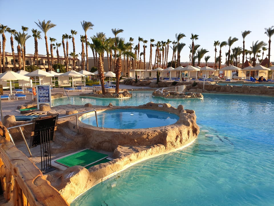 Pool Beach Albatros Resort