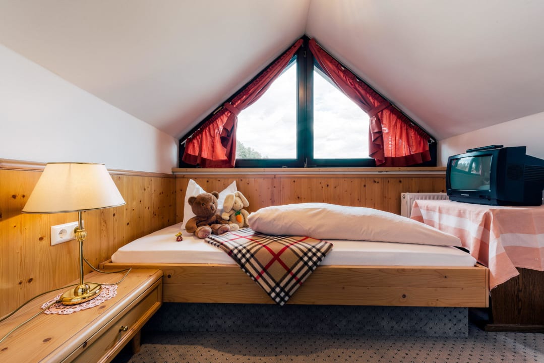 Kinderzimmer in Suite  Hotel Garni Alpenruh-Micheluzzi