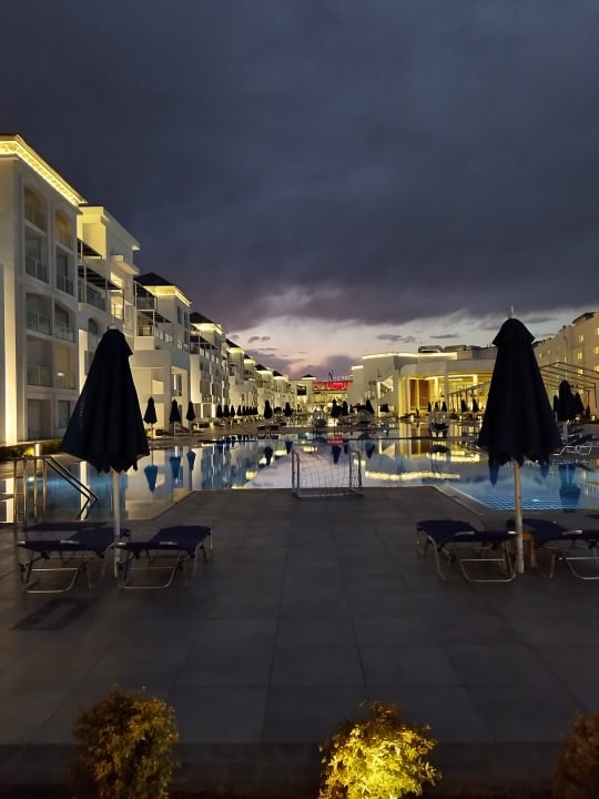 Außenansicht Pickalbatros Blu Spa Resort