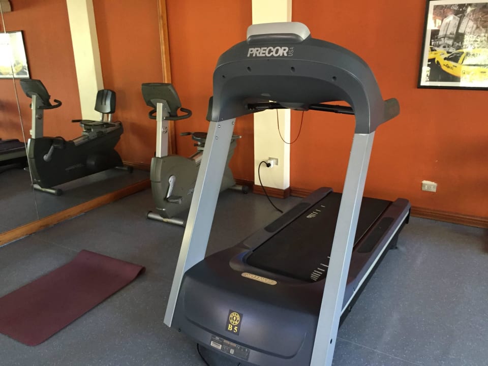 Im Gym Hotel Country Inn & Suites By Carlson, San Jose