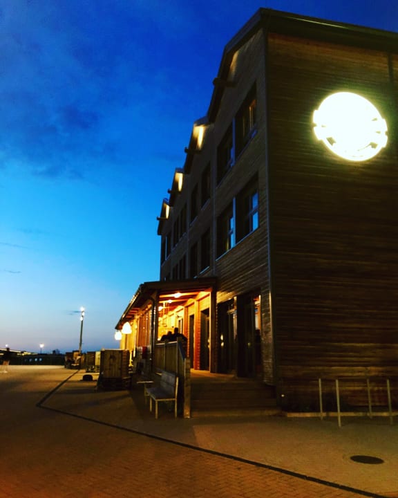 Außenansicht Bretterbude Heiligenhafen