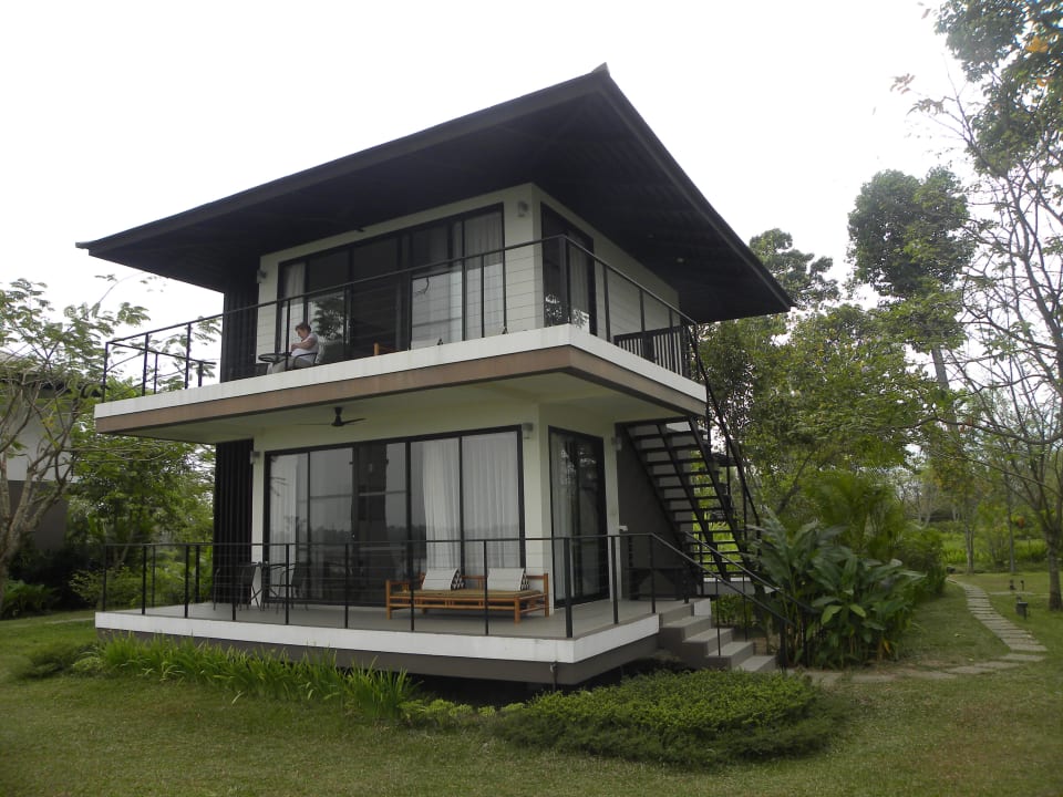 Blick zu unserem Haus The River Resort Champasak