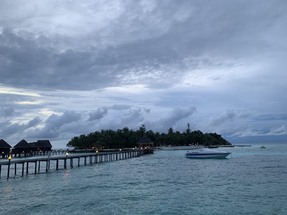 Strand Thulhagiri Island Resort
