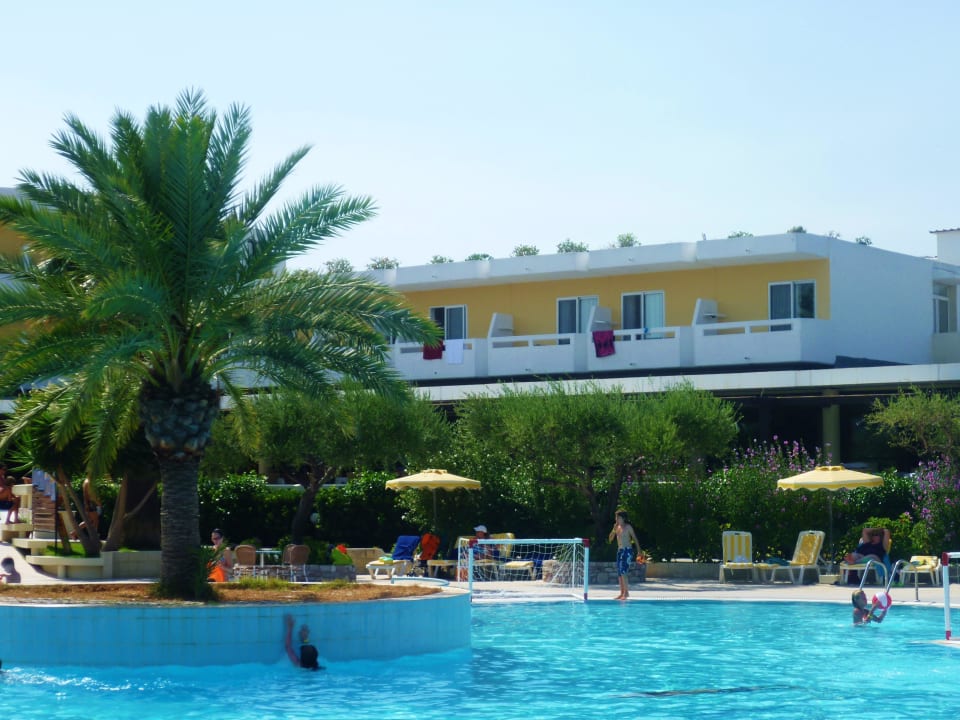 Blick aufs Haupthaus TUI KIDS CLUB Alex Beach