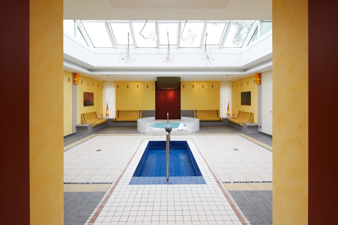 Whirlpool & Kneipbecken Best Western Premier Park Hotel & Spa