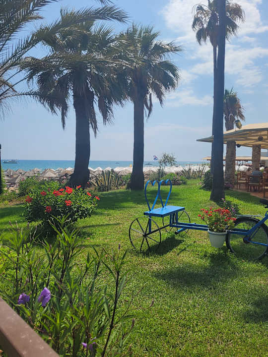 Strand Hotel Defne Garden