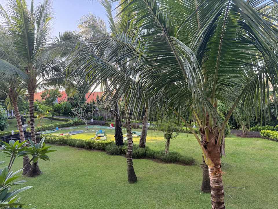 Gartenanlage Courtyard by Marriott Bali Nusa Dua