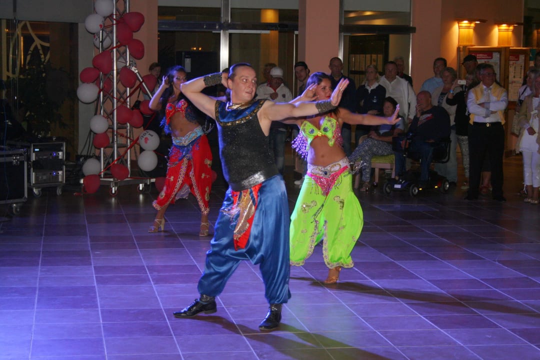 Show Beach Albatros Resort