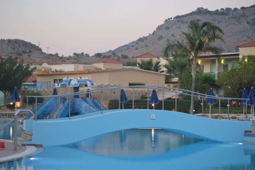 Une des 3 piscines Lindos Princess Beach Resort & Spa