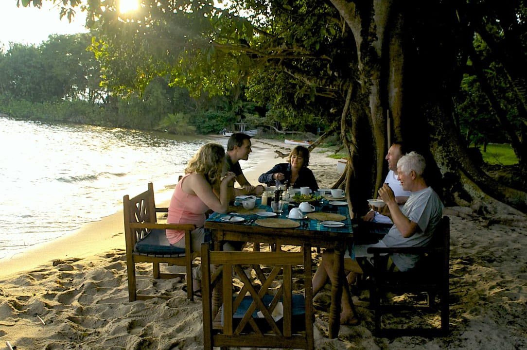 Beach Breakfast Rubondo Island Camp