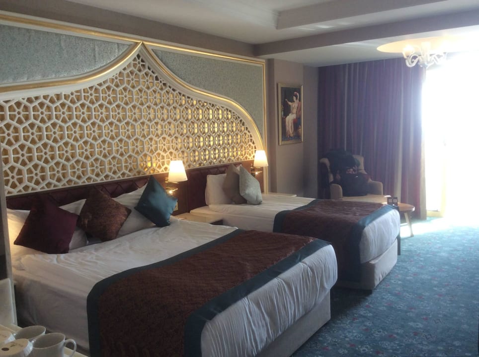 Tolles Zimmer Royal Taj Mahal Hotel