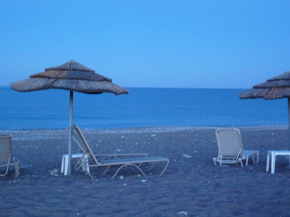 Plage soir Asterias Beach Resort