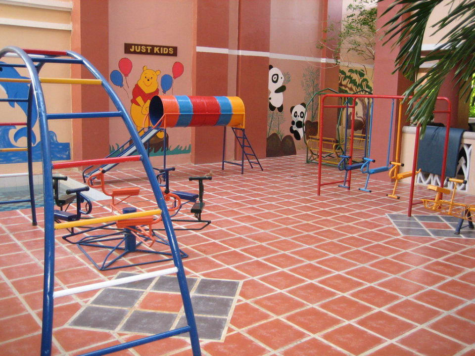 Kinderspielplatz des Hotels Ayodhaya Aonang Ayodhaya Beach Resort & Spa