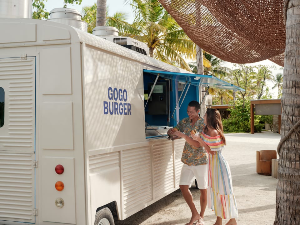 Gastro Patina Maldives, Fari Islands