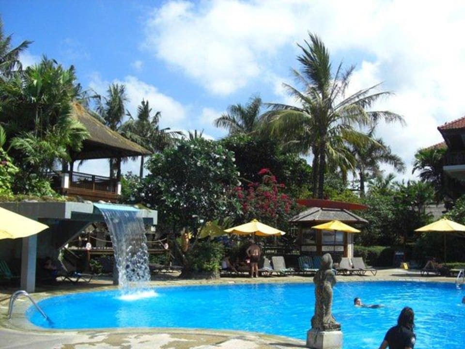 Pool  Bali Dynasty Resort